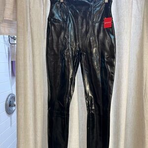 SPANX Faux Patent Leather Leggings - Black with Red Tag